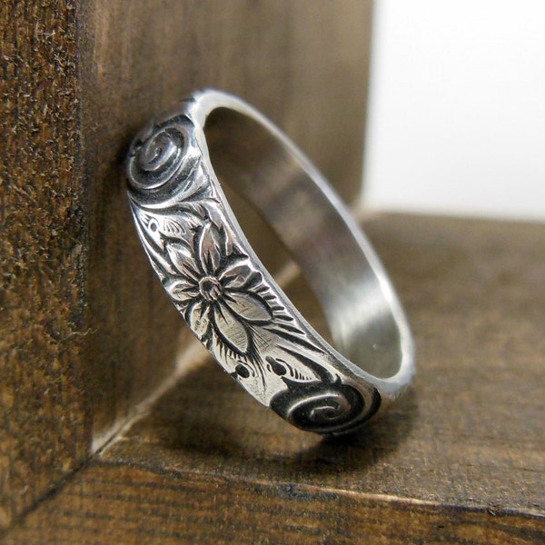 Engraved Ring Personalized Jewelry Sterling Silver Floral Ring Swirl Pattern Ring Sterling Silver Wedding Band- Jewelry for Women