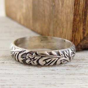 Floral Pattern Ring, Sterling Silver, Wedding Band, Embossed Stacking Ring, Womens Jewelry, Unisex Design image 2