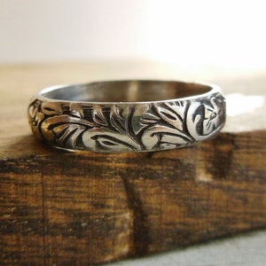 Floral Pattern Ring, Sterling Silver, Wedding Band, Embossed Stacking Ring, Womens Jewelry, Unisex Design image 3