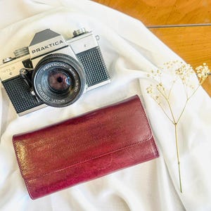 Portefeuille femme cuir artisanal – Fait main – Élégant et coloré – Cadeau femme – 4 couleurs disponibles