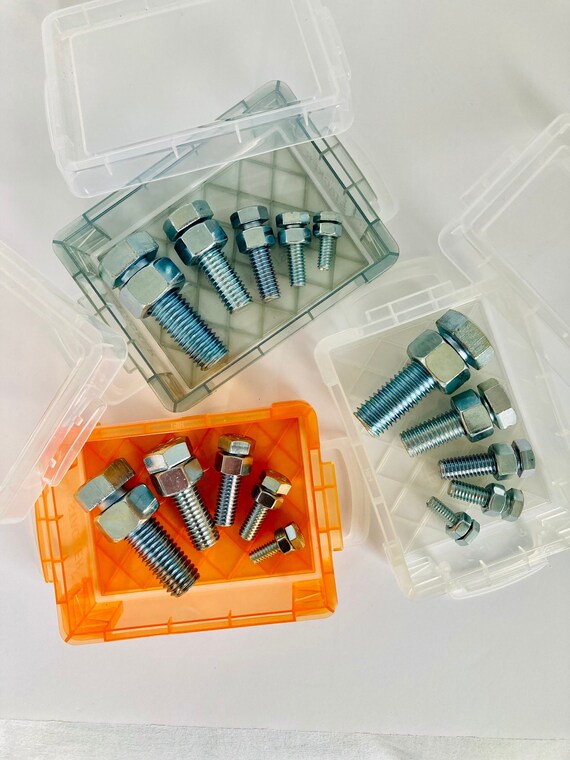 Nuts and Bolts Montessori Activity, Set of 5 Graded Bolts with matching Nuts