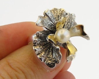 925 Silver Pearl Ring, Silver and Gold ring, 925 Silver 9K Yellow Gold Pearl Ring, Flower Pearl Ring, Promise Ring, White Pearl Ring