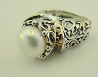 Pearl 925 silver ring, Silver and Gold ring, White Pearl Ring, Yellow gold Pearl Ring, ring size 7, Fine ring, Mixed Metal Pearl Ring