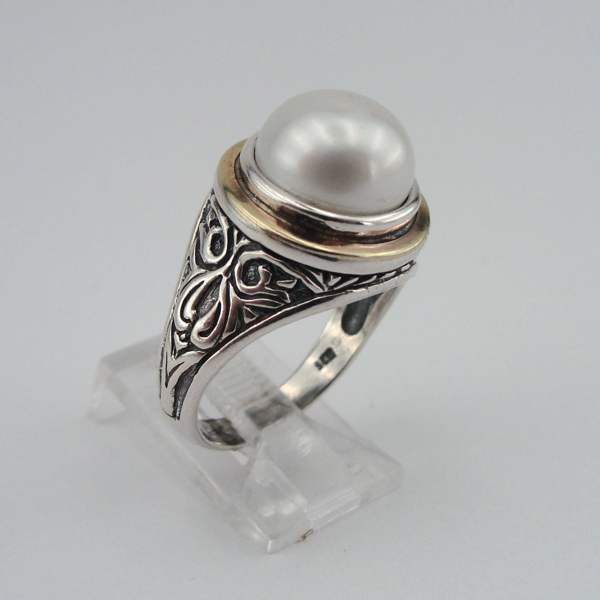 SMJ AMAZING HIGH QUALITY MOTI RING FOR WOMEN Silver Pearl Silver Plated Ring  Price in India - Buy SMJ AMAZING HIGH QUALITY MOTI RING FOR WOMEN Silver  Pearl Silver Plated Ring Online