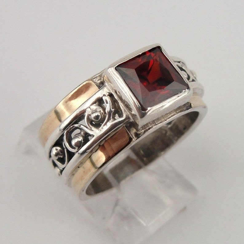 Garnet Ring, 9K Yellow Gold Silver filigree Garnet Ring size 7, Red Stone Ring, Yellow Gold Ring, 9k Garnet Gold Ring s r1662 image 5