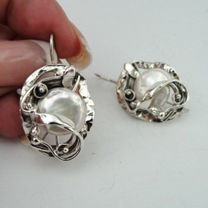 Handmade Israel Fine Sterling Silver Textured Pearl