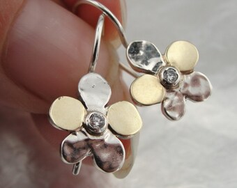 925 Silver Flower Earrings: 9K Gold & CZ Accent