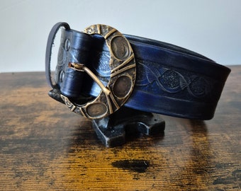 Cinturón de cuero largo de lujo con dragón en relieve accesorio de traje de larp 120 cm de largo cinturón medieval fantasía cosplay ropa de feria renacentista