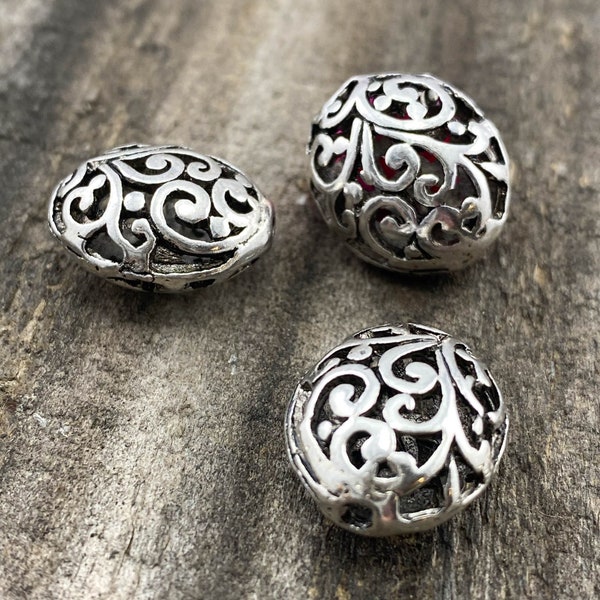 3 Antique Silver beads Tibetan style openwork filigree ethnic boho chic oval bead 22X18mm
