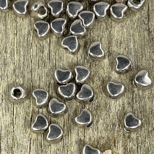 30 Antique Silver Heart Spacer Beads, metal spacer beads, bracelet spacer beads silver spacer beads DIY jewelry supply 4mm x 3mm