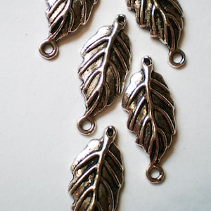 10 Silber Blatt-Anschlüsse Schmuck machen 10 Blatt-Charme 27 mm 11 mm