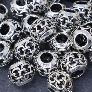 Perline distanziatrici rondelle con foro grande in argento antico - Perline in metallo rondelle in argento - Accessori per gioielli in argento - Quantità 18