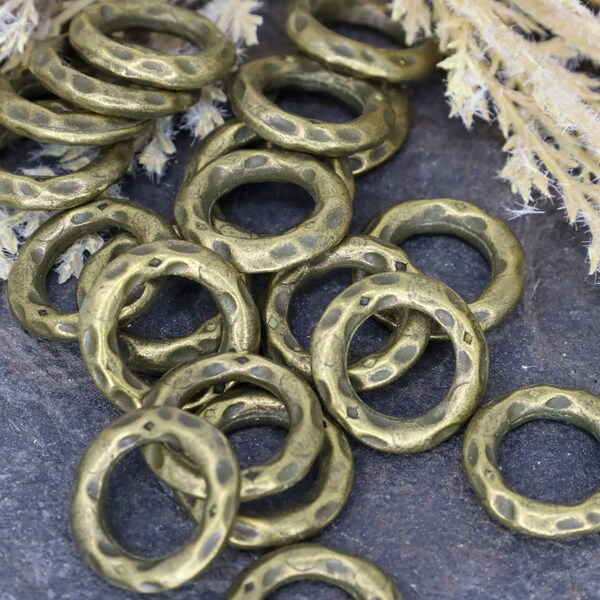 10 Antique Bronze Linking Rings, Dimpled Bronze Jewelry Links, Bronze Circle Links, 18mm