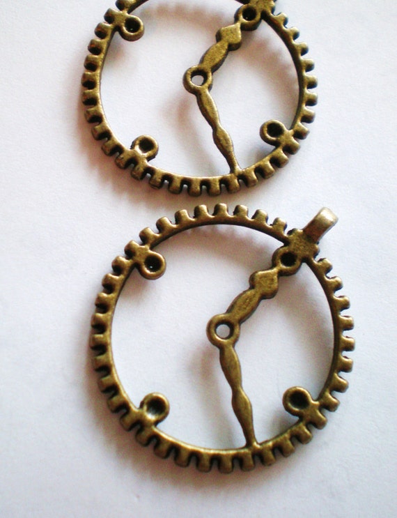 8 steampunk gear charms jewelry craft supplies 30mm 35mm
