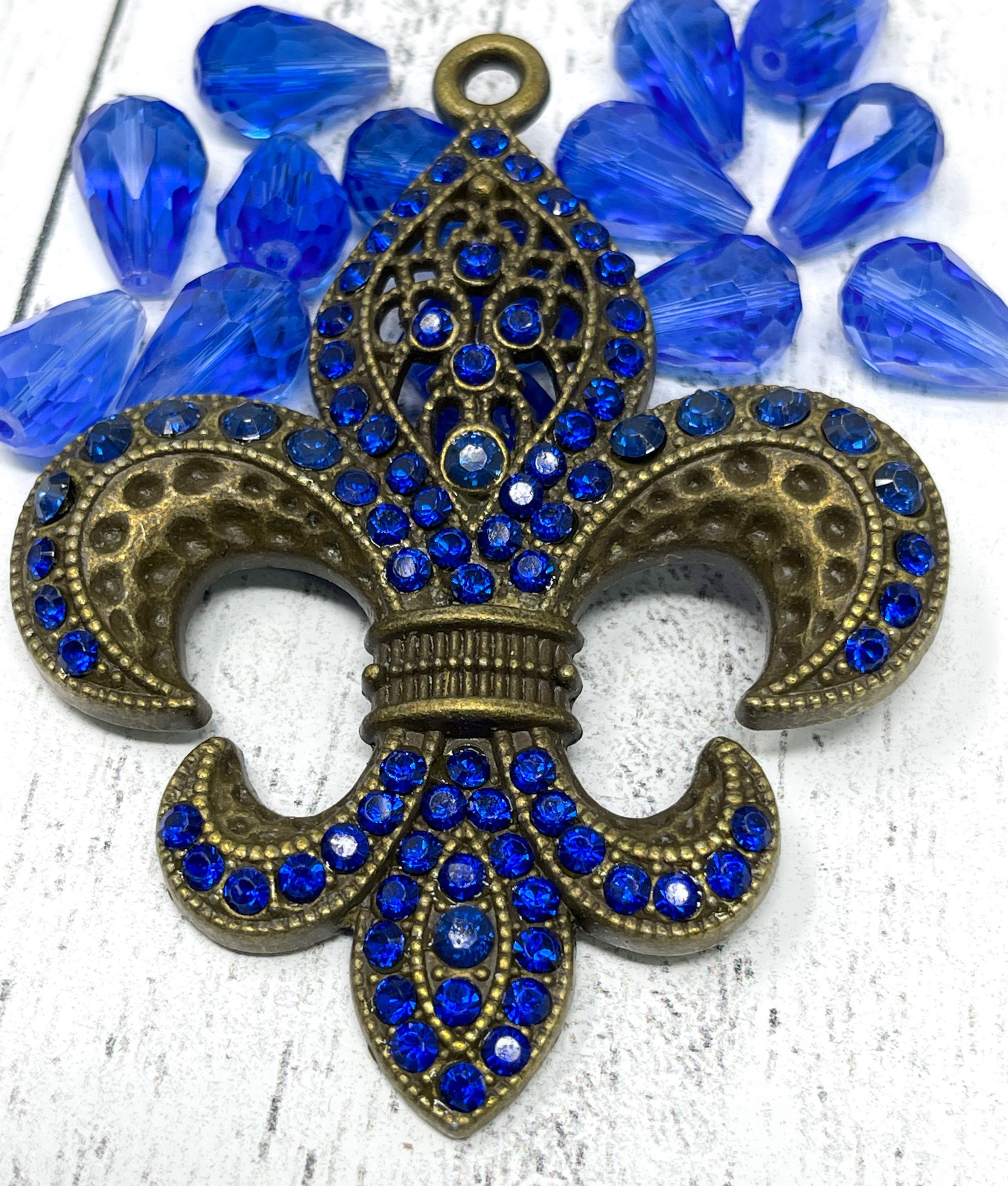 Vintage Sterling Silver Fleur De Lis Charm for Your Bracelet