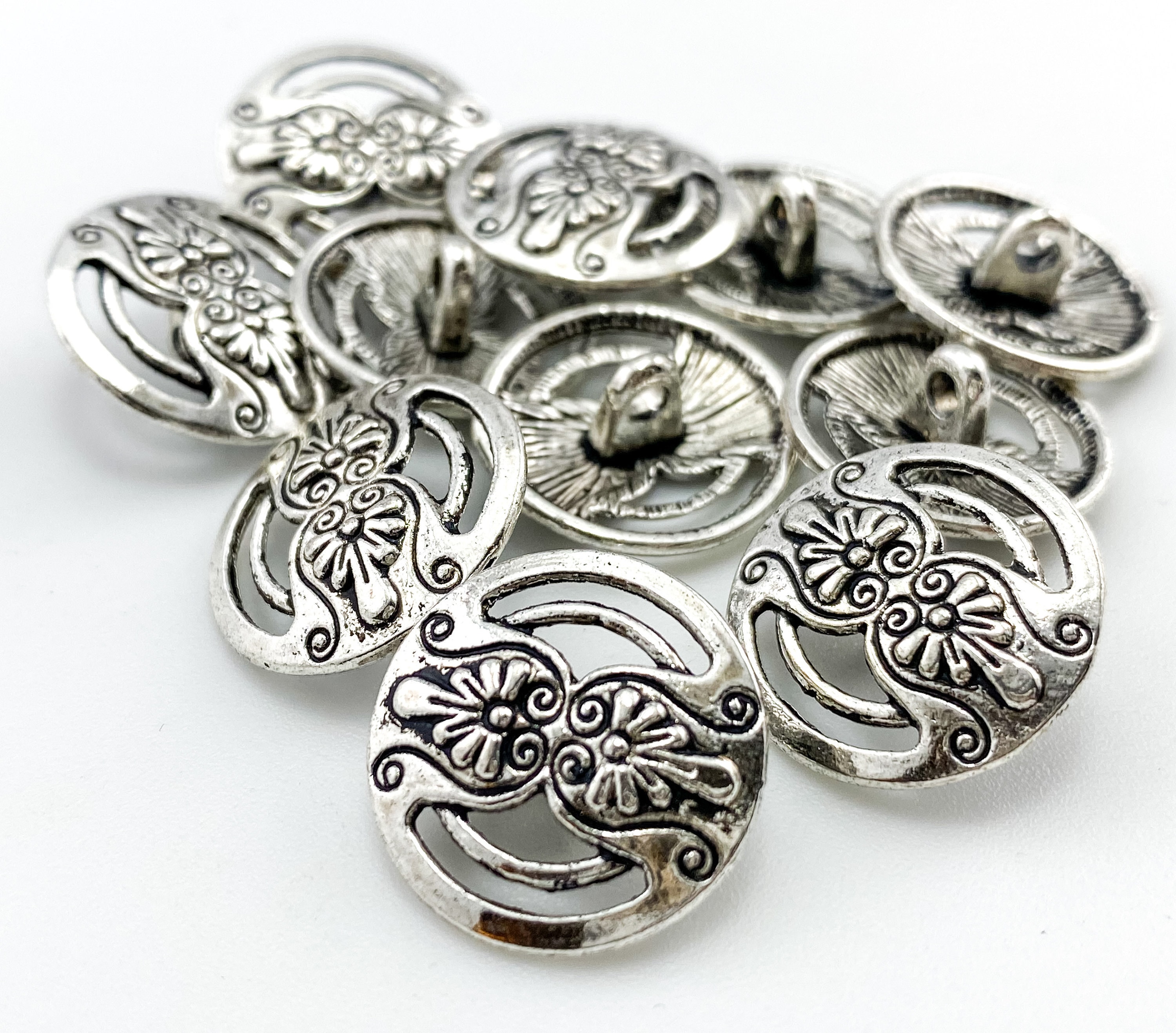 6 Silver Shank Button 18mm - Perfect for Leather Wrap