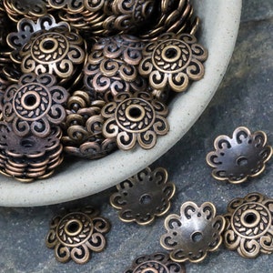 Rotes Kupfer Perlenkappen, Florale Perlenkappen, Metall Perlenkappen, Kupfer Metallperlen, Kupfer Zwischenperlen, Qty 24