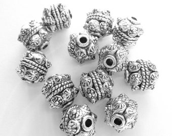 12 Antique silver metal beads spacers tibetan style  jewelry supplies 10mm LF07 LL7