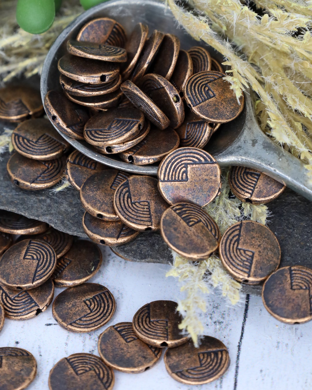 Patterned Disc Patterned Round Red Copper Disc Beads, Copper Metal Spacer Beads Qty 24 ...