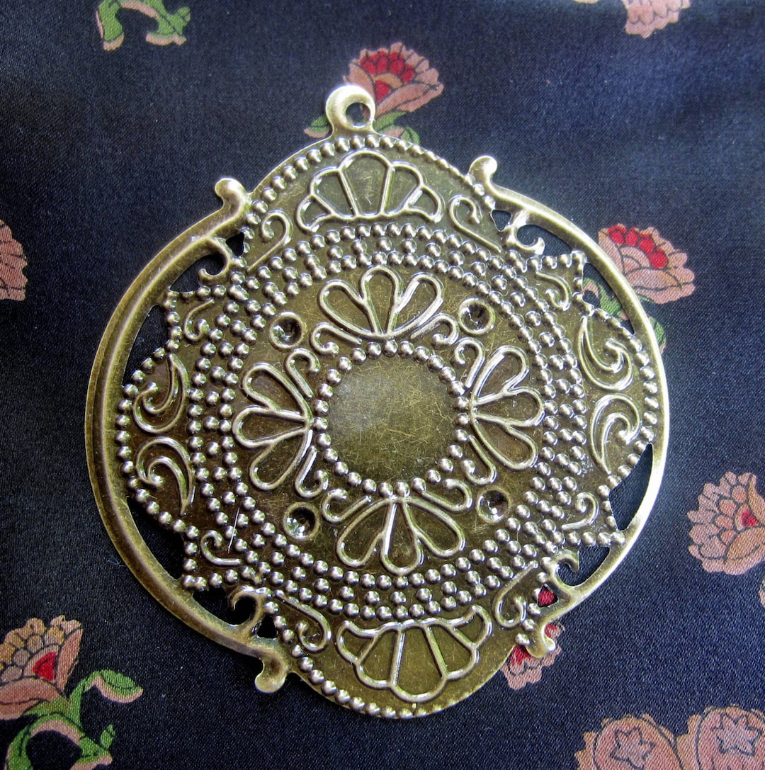 8 Antique Bronze Pendants Boho Chic Iron Pendants Lead Free Jewelry