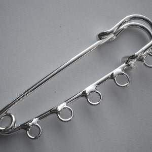 4 Safety pin brooch silver findings charms holder