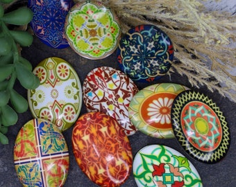 5 cabochons ovales en verre à dos plat, motif floral kaléidoscope - Cabochons ovales décoratifs abstraits - Apprêts en verre - 35 x 25 mm