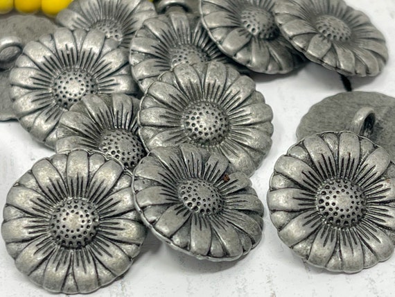 アクセサリー LES SIX / Flower Button Bracelet LES SIX / Flower Button Bracelet