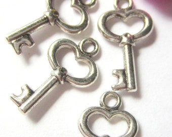 40 Heart Key Charms antique silver skeleton key pendants earring dangles heart top 15mm 9mm