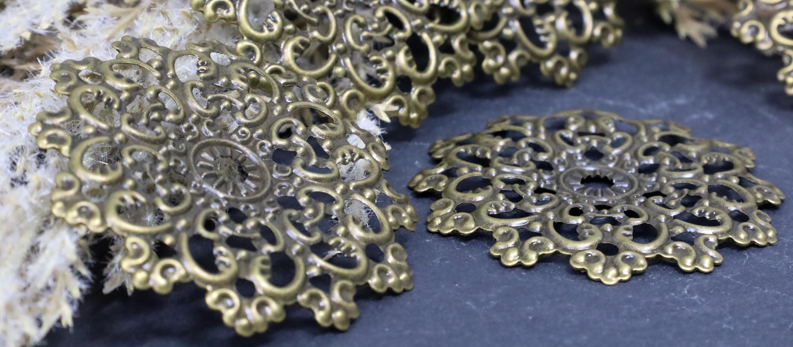 Antique Bronze Filigree Medallion Wraps, Victorian Style 