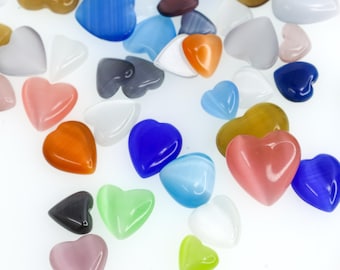 Mixed Cat Eye Heart Cabochons, Colorful Mini Glass Flatbacks for Mosaic and Jewelry Designs