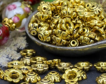Copriperline floreali in oro antico: componenti per gioielli in metallo, quantità 30