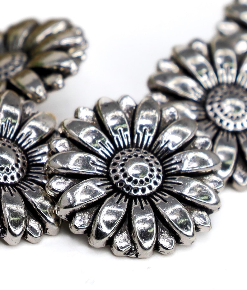 Antique Silver Daisy Shank Buttons, Floral Metal Embellishments for ...