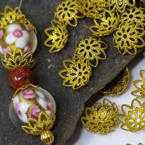 Antique Gold Starburst Filigree Bead Caps – Metal Bead Spacers, Gold Bead Caps for Jewelry Making, Vintage Style Findings, Qty 24