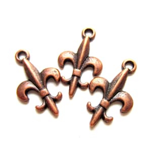 20 colgantes de joyería de cobre antiguo con dijes de flor de lis de 19 mm y 12 mm
