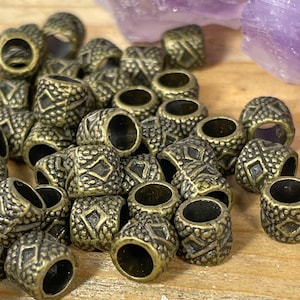 24 bronzefarbene Perlen Metall Rondelle, Bronze Spacer Perlen Runde Metallperlen für Schmuck, H = 5 mm x Dia = 6 mm und das große Loch ist 4 mm