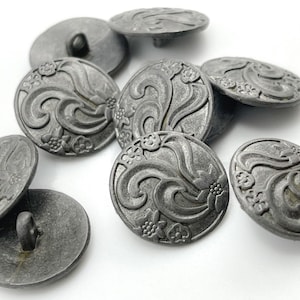 6 Metal shank buttons antique silver dome engraved button 20mm lead and nickel safe