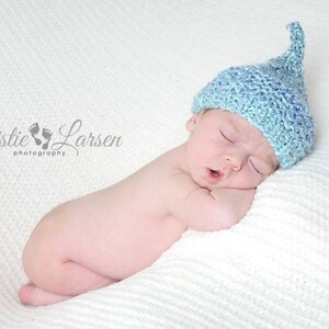 Free Shipping - Knitted BABY ELF HAT - Photography Prop - Premie, Newborn, 3-6, 6-9, 9-12, Toddler