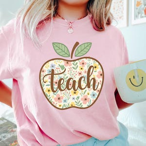 Teacher Apple Shirt, Leopard Apple Teacher T Shirt, Teacher Appreciation Gift, First Day Of School Tee, Teacher Shirt, Teacher Life Shirt