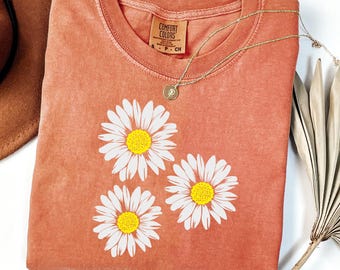 Camisa de margaritas con colores cómodos, camiseta con estampado floral bohemio, camiseta retro con flores, camiseta vintage con lavado suave, regalo para amantes de la naturaleza, camisa floral