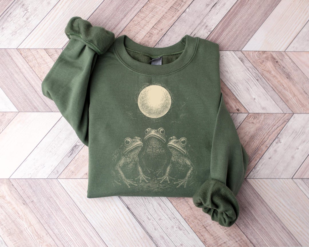 Frog Howling Frogs Howling at Full Moon Sweatshirt, Funny Frog Tshirt, Camp Vibe ...