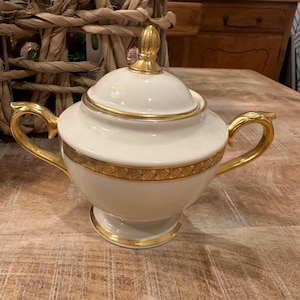 Vintage LENOX HAVERFORD HALL Sugar Bowl England