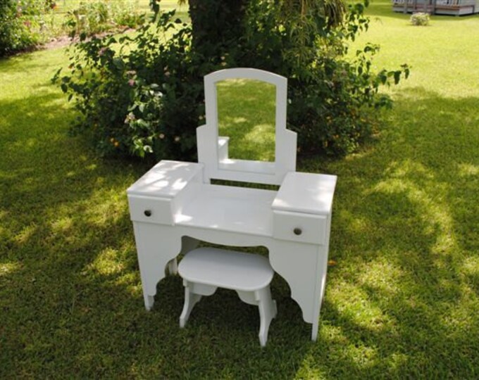 Child's Vanity/dressing Table Houston and Surrounding Etsy