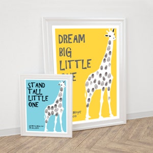 Giraffe Fingerabdruck-Gästebuch - druckbare Datei - für Babyparty oder Geburtstagsparty, Safari Kinderzimmer Kunst, individueller Fingerabdruck, Tier, Andenken