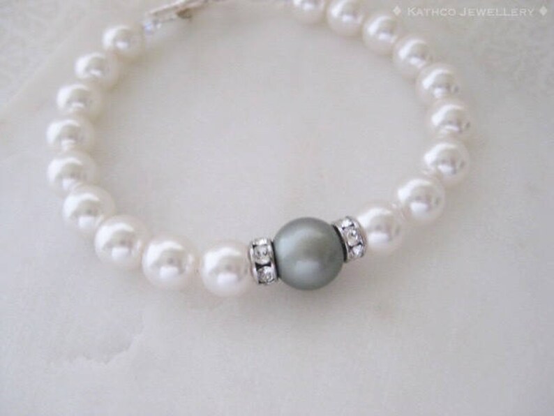 Caitlin Pearl Bridal Bracelet, Light Sage and white Pearl Wedding Bracelet,Bridal Jewellery, Created with Pearls crystals from Swarovski® image 2