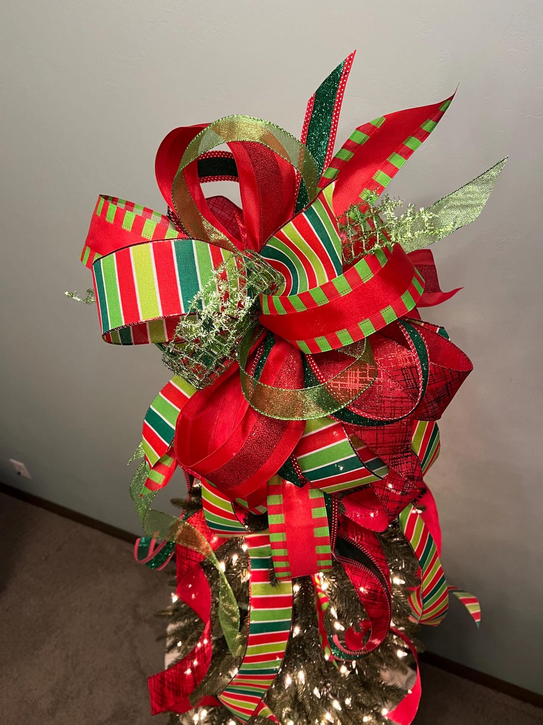 Large Red and Green Christmas Tree Topper Bow With Long Streamers - Etsy