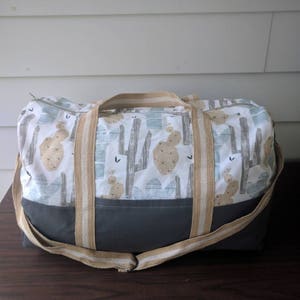 SALE Adventurer overnight bag dessert cactus/ travel/ handmade/ carry on/ duffel bag/ cactus/ succulent
