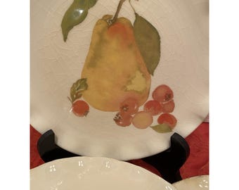 Set Of 6 Crate & Barrel HARVEST FRUIT 7.5" Salad Plates Pear Italy 516-892