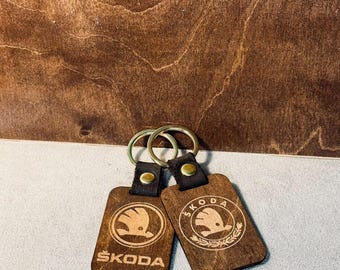 Chaveiros de madeira com couro legítimo para SKODA