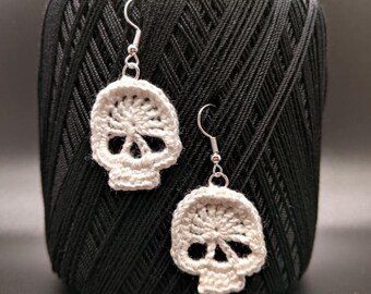 Mini-crochet skull earrings