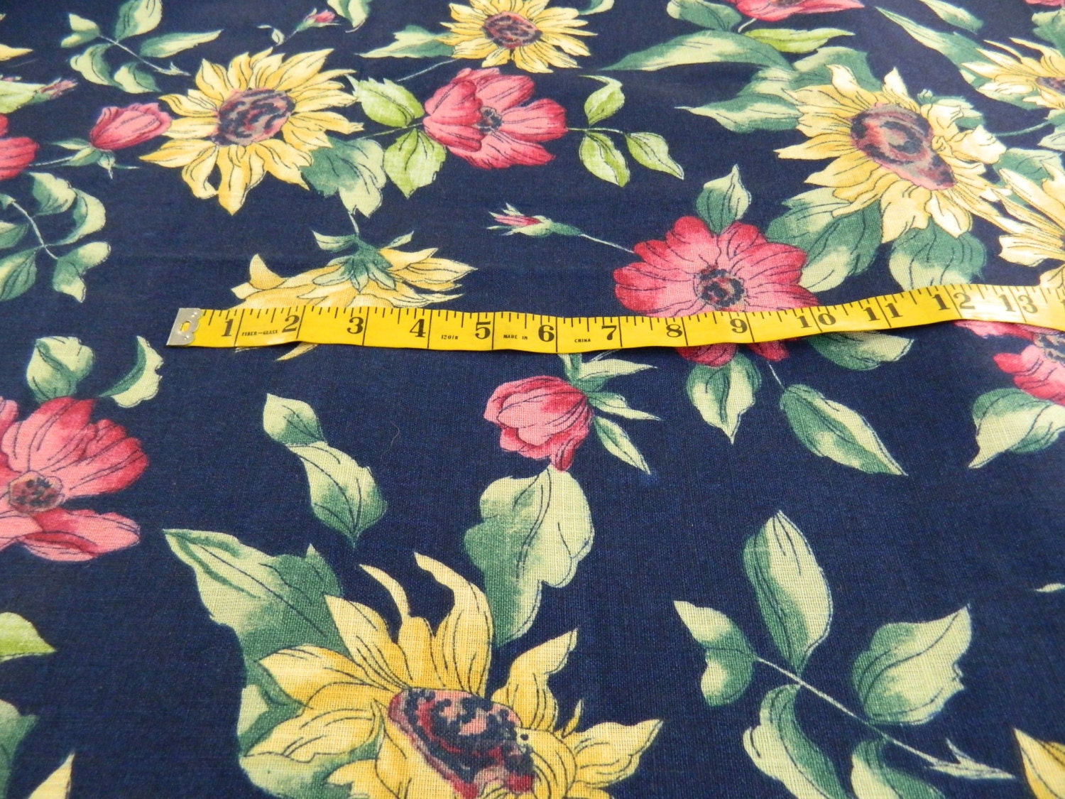 Vintage Fabric Navy Blue With Sunflowers Burgandy Like Etsy vintage-fabric-navy-blue-with-sunflowers-burgandy-like-etsy